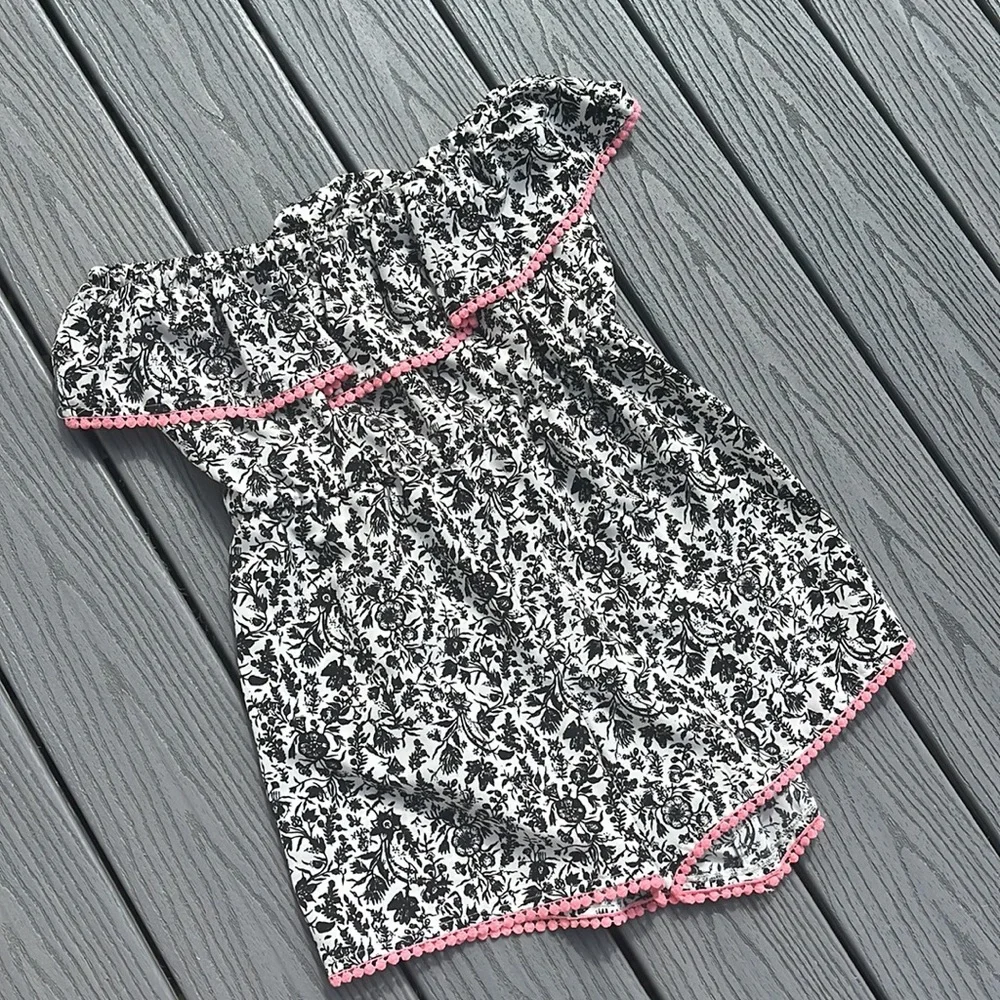 Strapless Black and White Floral Romper - Picture 6 of 7